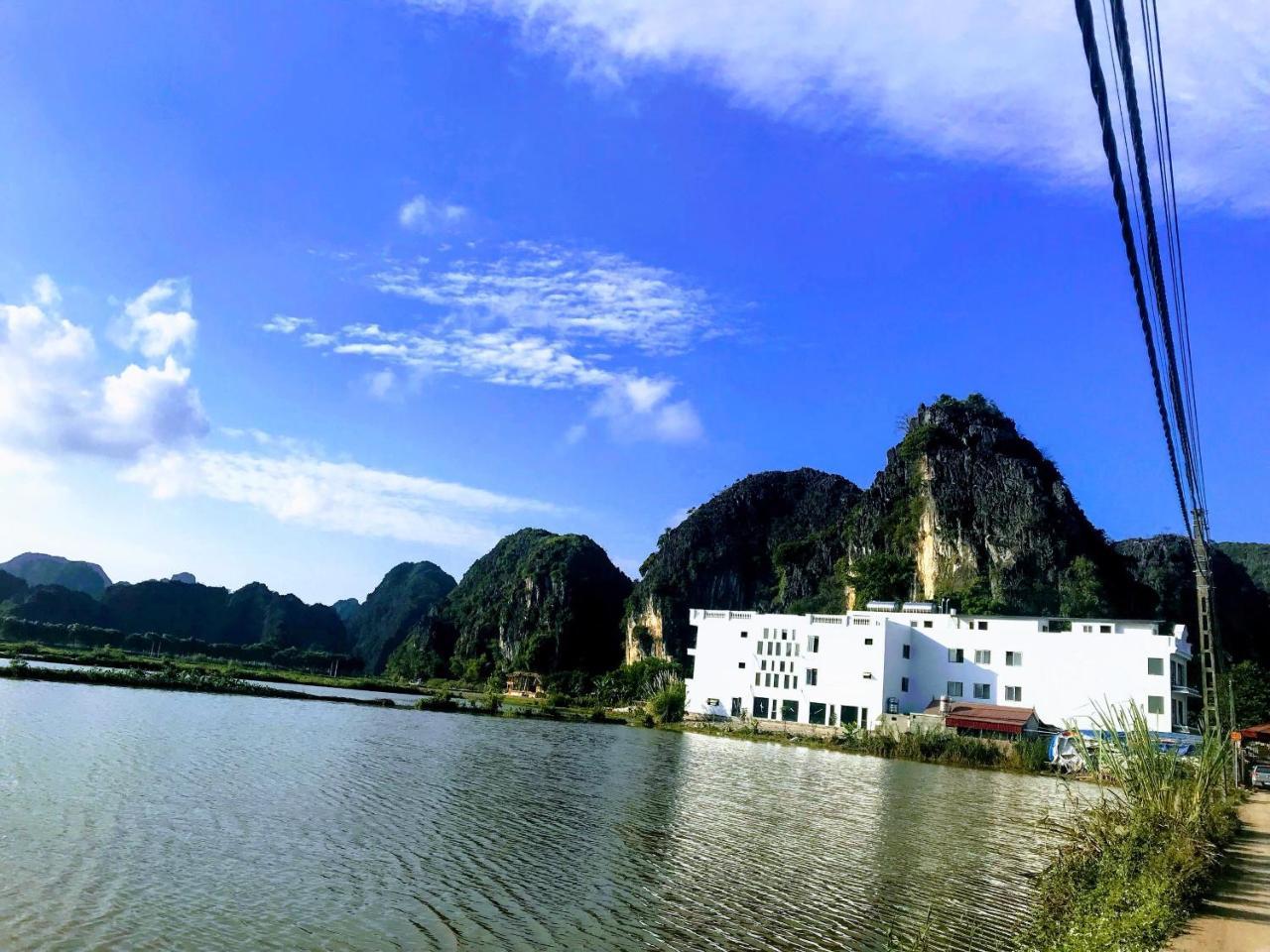Liberty Hall Tam Coc Hotel & Villa Ninh Binh Bagian luar foto