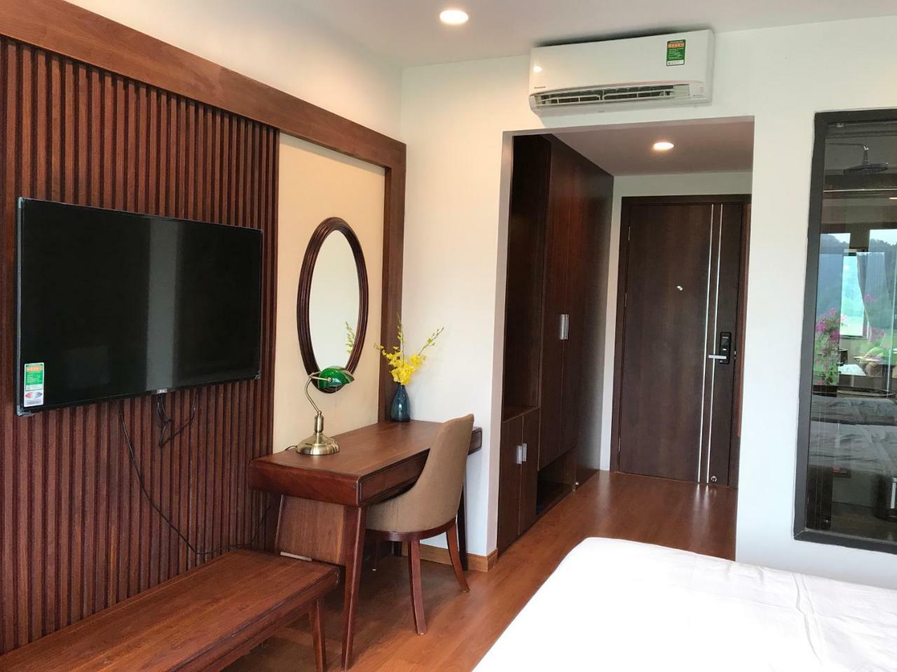Liberty Hall Tam Coc Hotel & Villa Ninh Binh Bagian luar foto